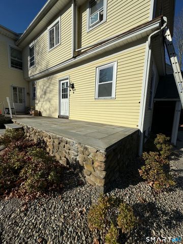 43-45 High Street, Clinton, CT 06413
