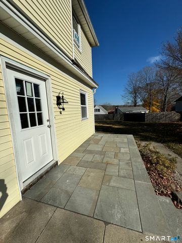 43-45 High Street, Clinton, CT 06413