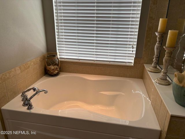 4280 STUDIO PARK Avenue, Jacksonville, FL 32256