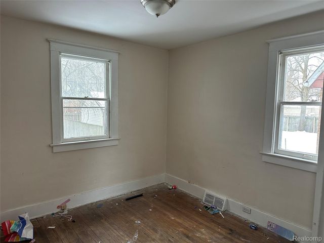 293 FIELDING Street, Ferndale, MI 48220