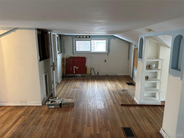 293 FIELDING Street, Ferndale, MI 48220