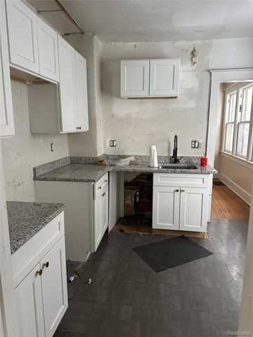 293 FIELDING Street, Ferndale, MI 48220