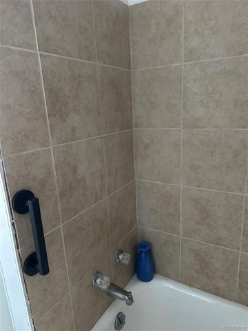 293 FIELDING Street, Ferndale, MI 48220