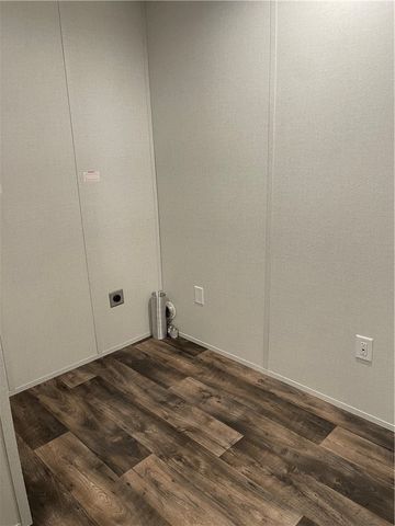 1352 Hilltop Drive, Robinson Twp, PA 15019