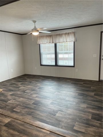 1352 Hilltop Drive, Robinson Twp, PA 15019