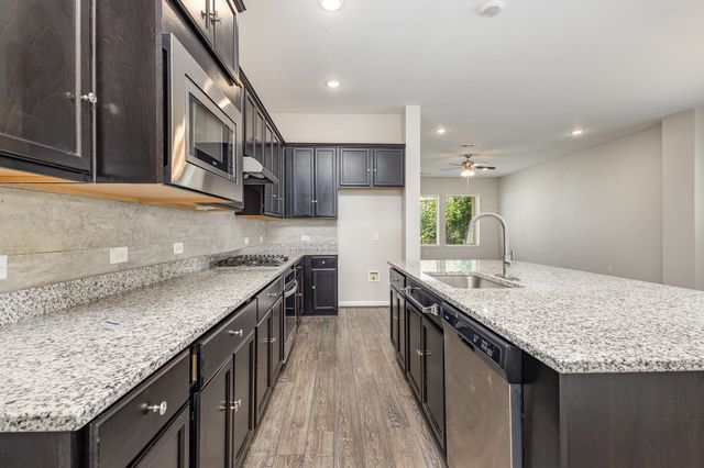 1572 Cedar Crest Drive, Forney, TX 75126