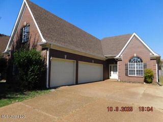 2922 Dawkins Cove, Southaven, MS 38672