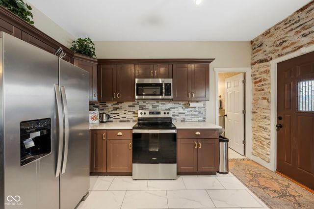 1315 N Grant Avenue N, Indianapolis, IN 46201