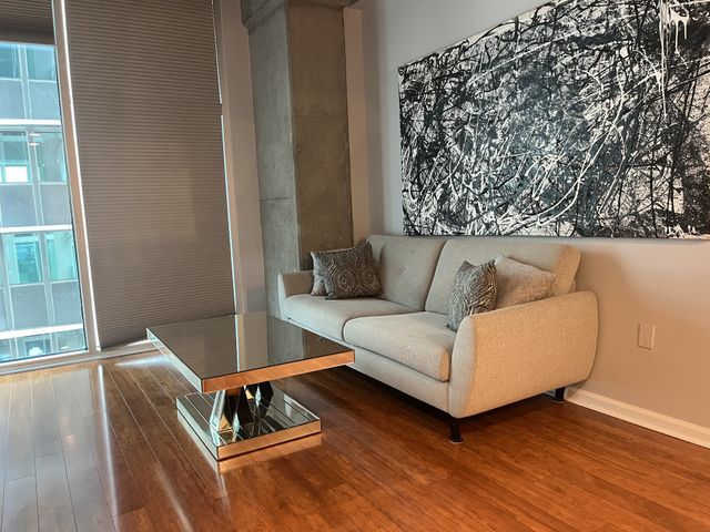 415 Church St Apt 1909, Nashville, TN 37219