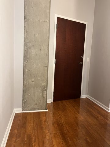 415 Church St Apt 1909, Nashville, TN 37219