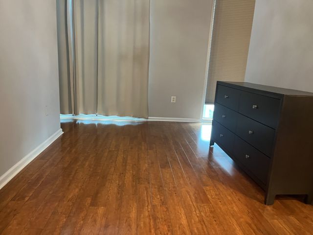 415 Church St Apt 1909, Nashville, TN 37219