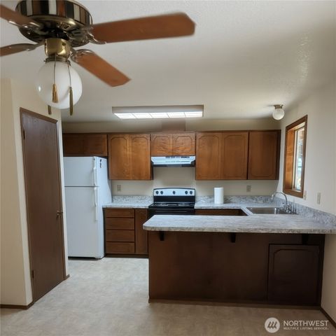 114 Jalyn Street, Centralia, WA 98531