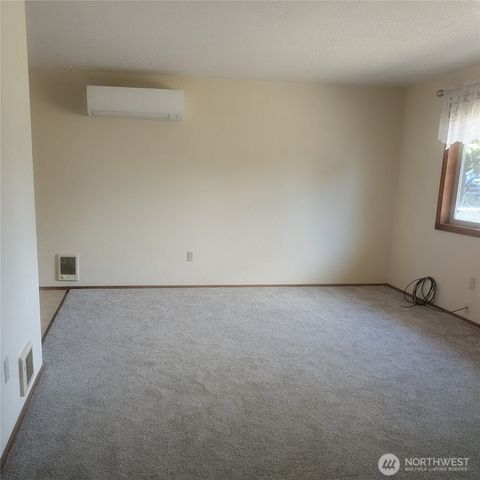 114 Jalyn Street, Centralia, WA 98531