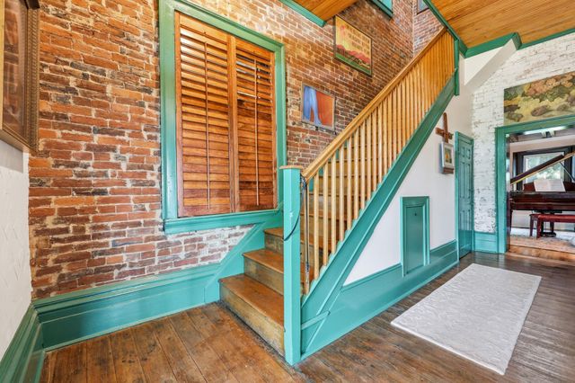 930 Steele Road, Versailles, KY 40383