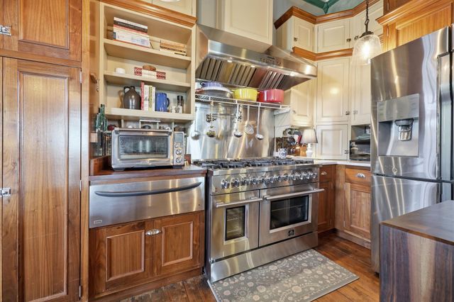 930 Steele Road, Versailles, KY 40383