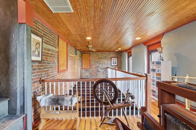 930 Steele Road, Versailles, KY 40383