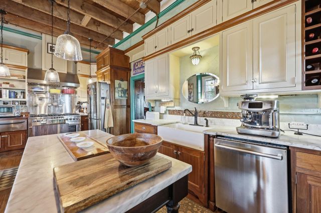 930 Steele Road, Versailles, KY 40383