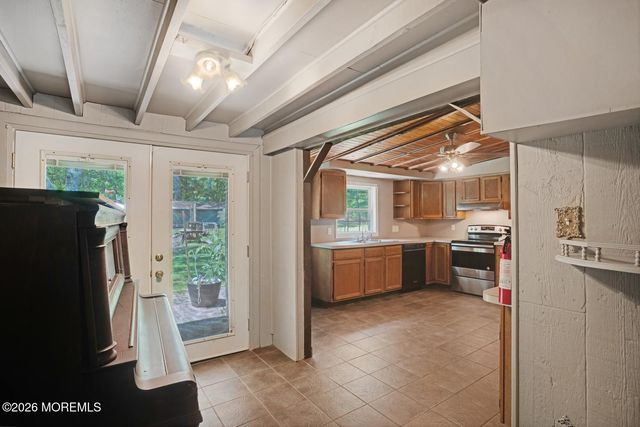 191 Coxs Avenue, Eagleswood, NJ 08092