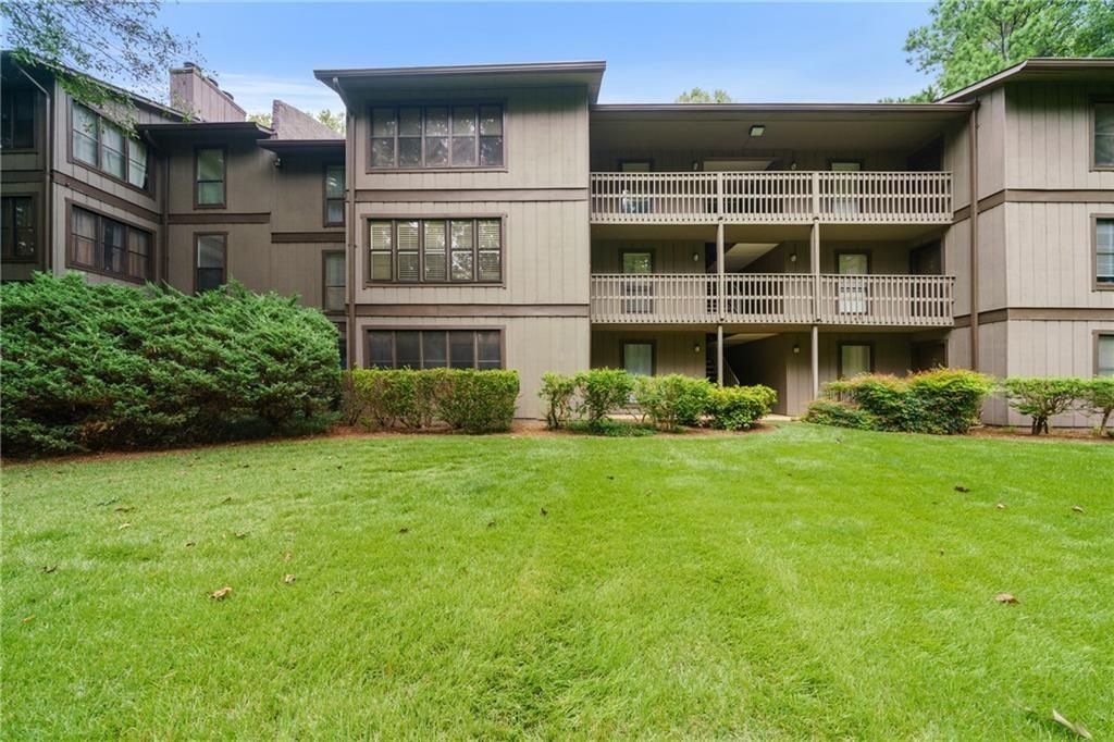 406 Smokerise SE Circle, Marietta, GA 30067