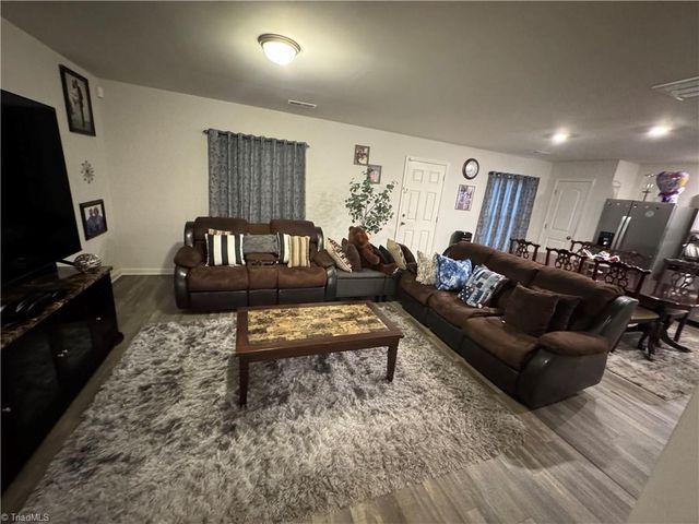 6375 Century Lane, Thomasville, NC 27360