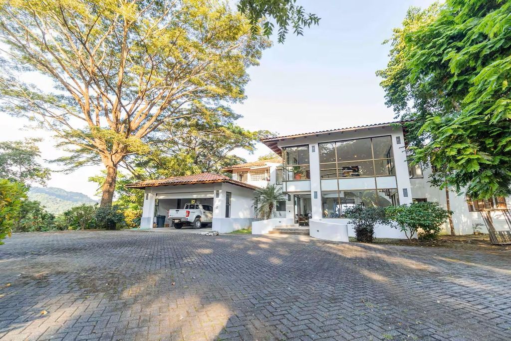 Image 1 of property listing at 302 TAMBOR HILLS, Tambor, OC 34116