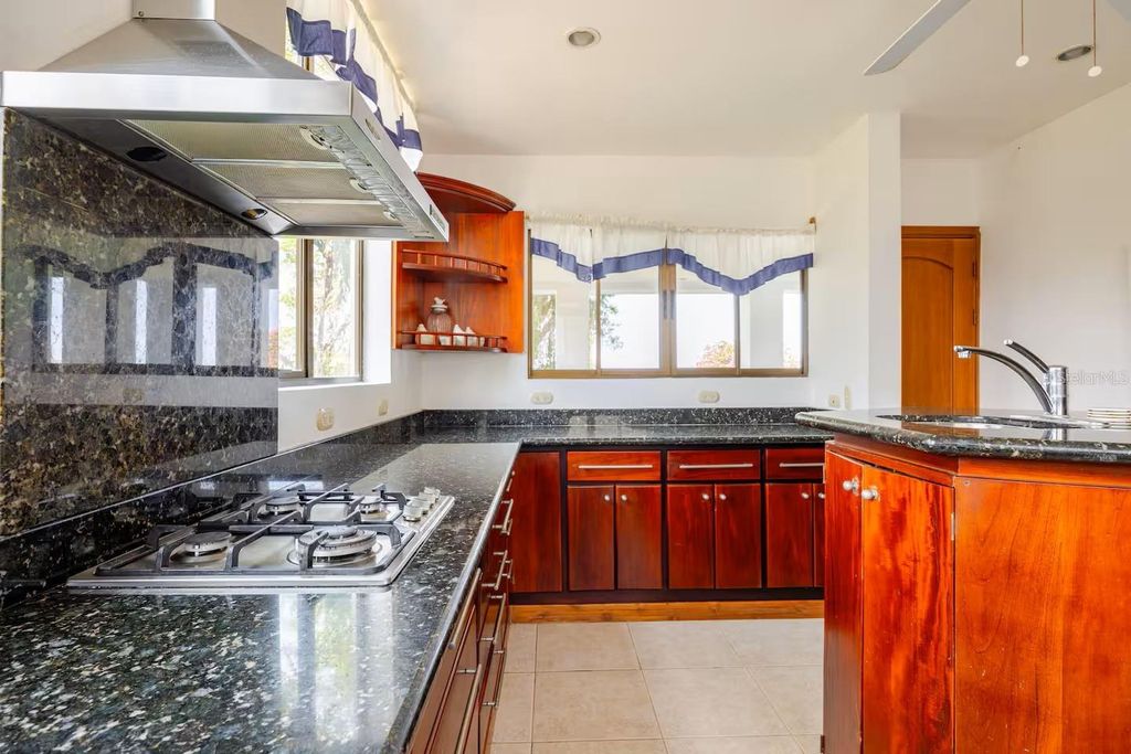 Image 14 of property listing at 302 TAMBOR HILLS, Tambor, OC 34116