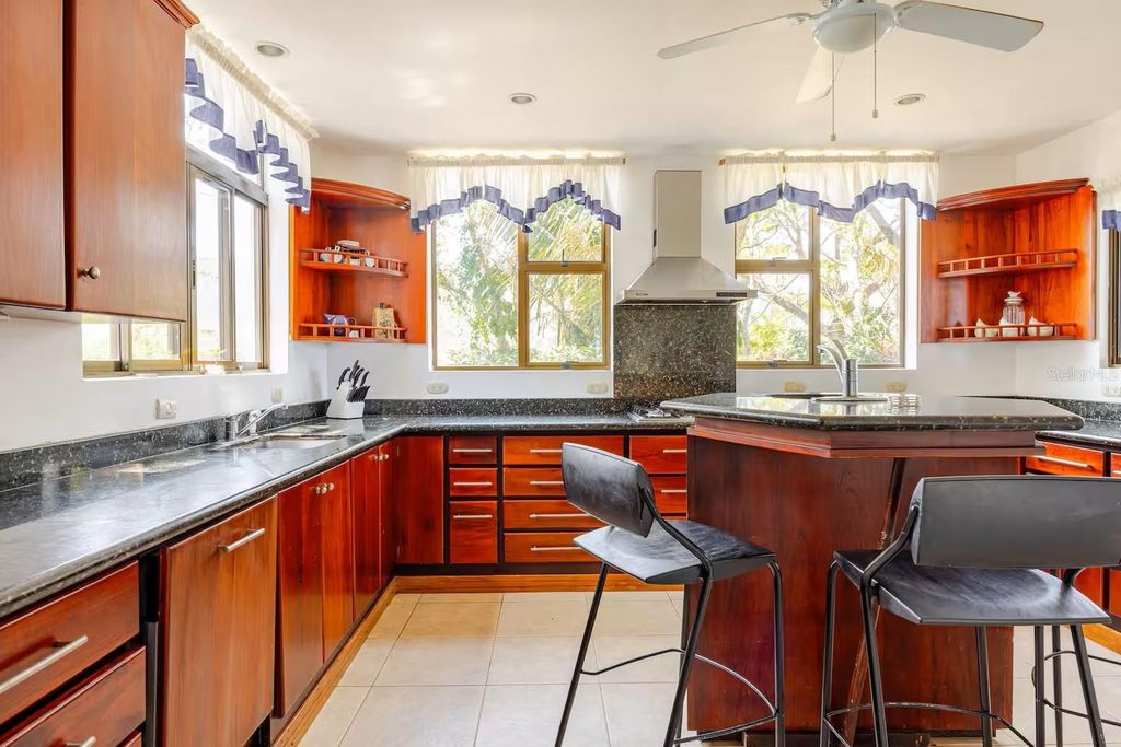 Image 15 of property listing at 302 TAMBOR HILLS, Tambor, OC 34116