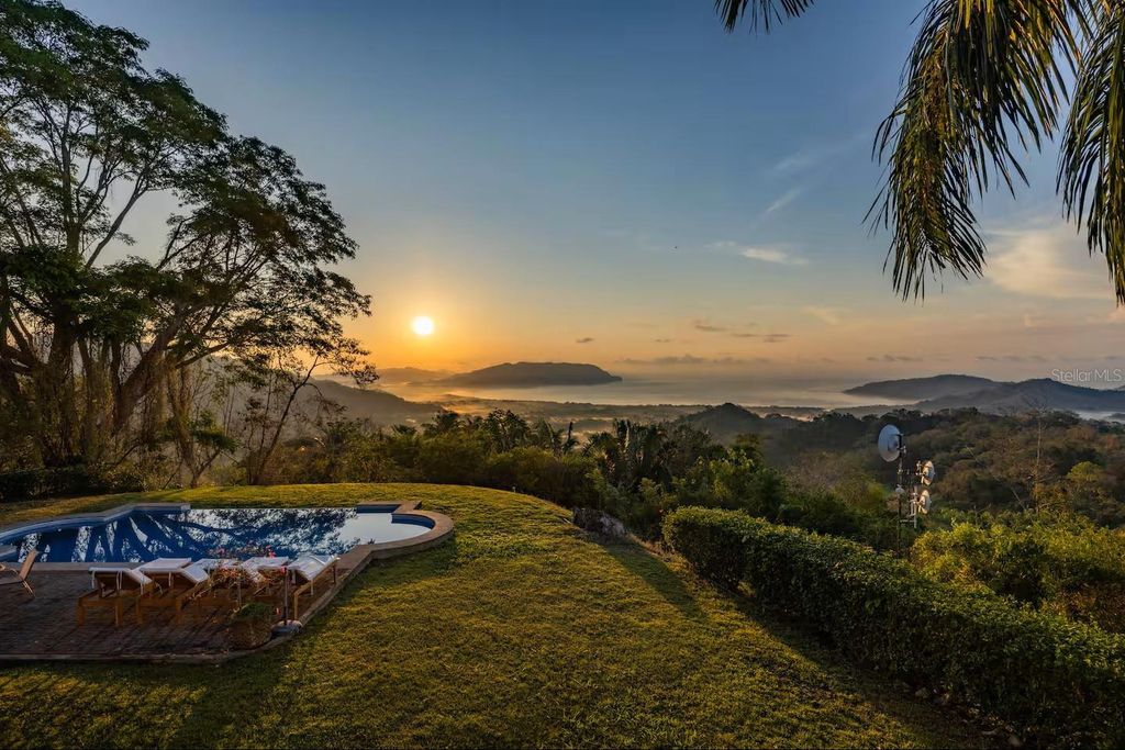 Image 7 of property listing at 302 TAMBOR HILLS, Tambor, OC 34116