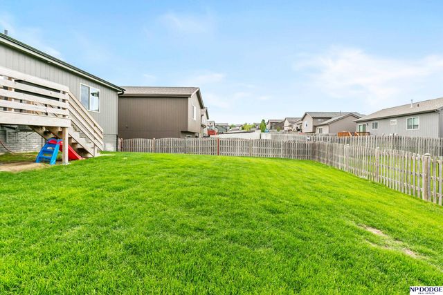 14468 Gilder Avenue, Bennington, NE 68007