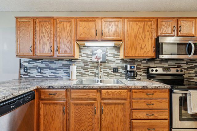 10892 181st Lane NW, Elk River, MN 55330