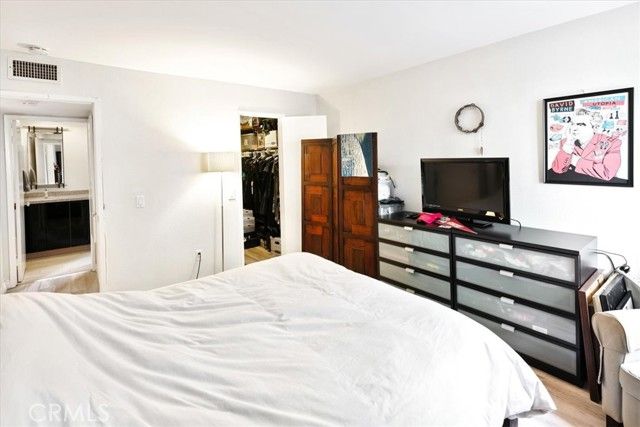 898 Temple 125, Los Angeles, CA 90042