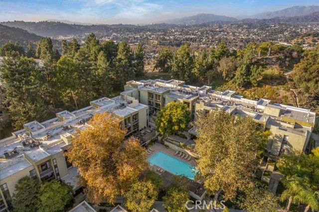 898 Temple 125, Los Angeles, CA 90042