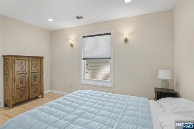 79 Winding Way, Cedar Grove, NJ 07009