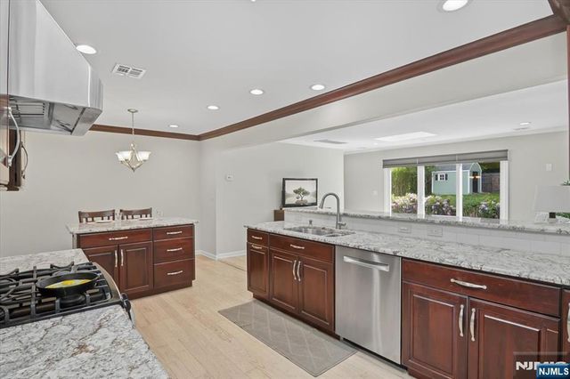 79 Winding Way, Cedar Grove, NJ 07009