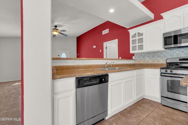 14235 Strata Rock Drive, El Paso, TX 79938