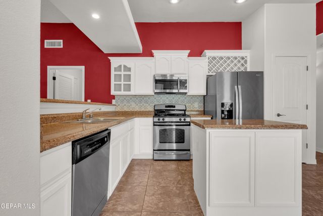 14235 Strata Rock Drive, El Paso, TX 79938