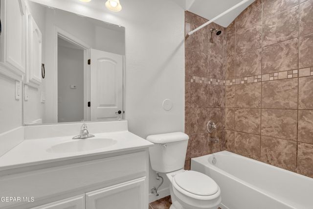 14235 Strata Rock Drive, El Paso, TX 79938