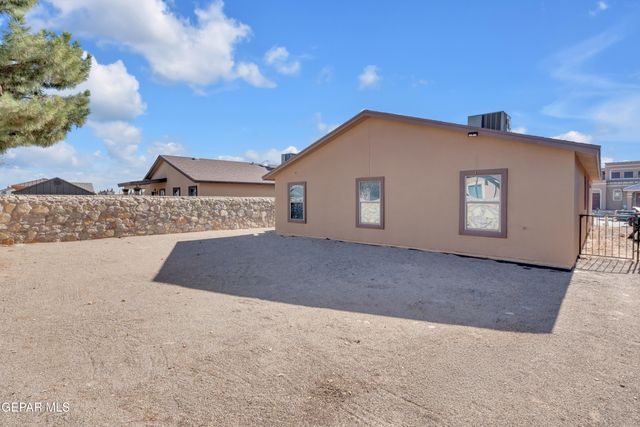 14235 Strata Rock Drive, El Paso, TX 79938