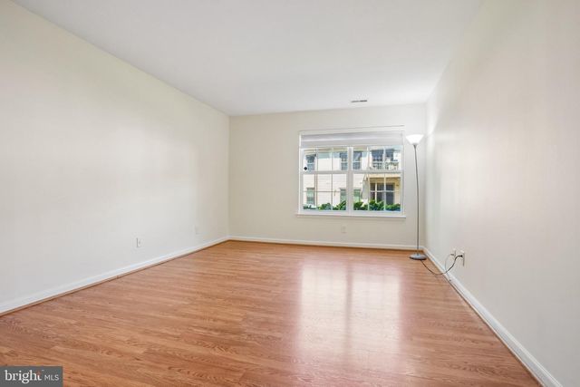 314 A MITTEN LN, Mt Laurel, NJ 08054
