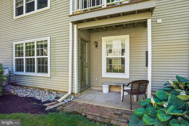 314 A MITTEN LN, Mt Laurel, NJ 08054