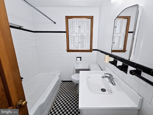 6713 BOSTON AVE, Baltimore, MD 21222