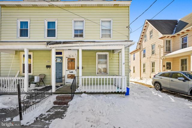 110 W HARMONY ST, Penns Grove, NJ 08069