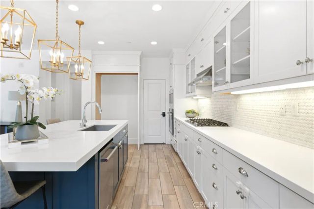 30 Windwalker Way, Tustin, CA 92782