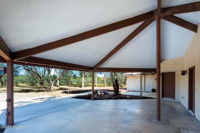 43 Saddle Horn Drive, Tubac, AZ 85646