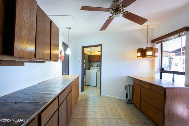 43 Saddle Horn Drive, Tubac, AZ 85646