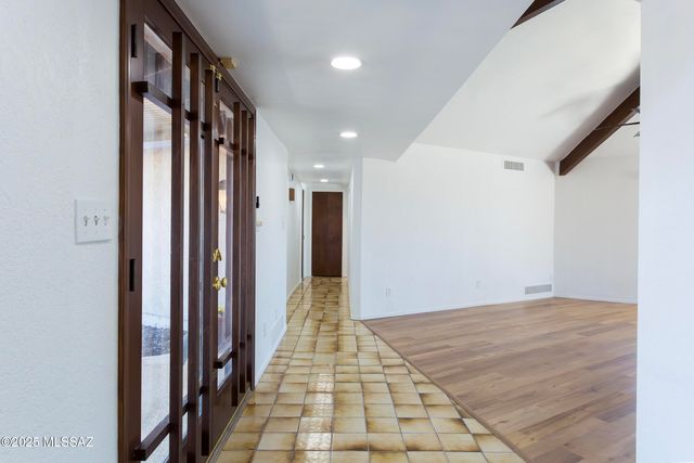 43 Saddle Horn Drive, Tubac, AZ 85646