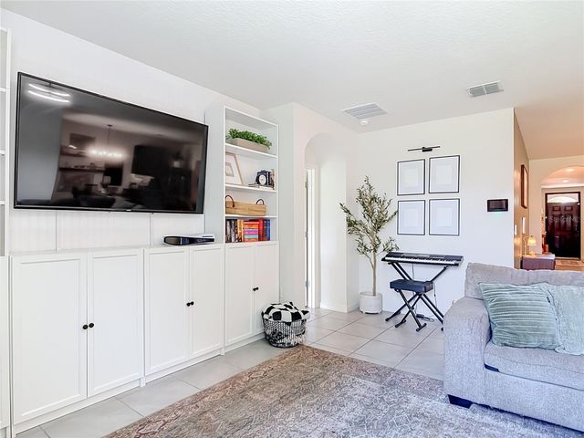 204 DUKE DRIVE, Deland, FL 32724