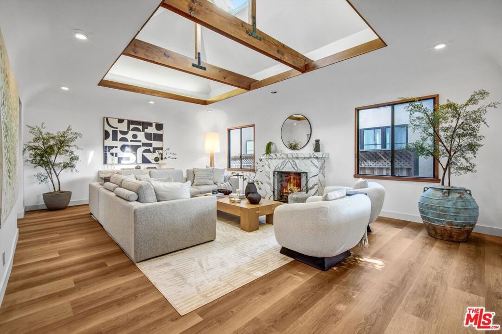1013 Bay Street, Santa Monica, CA 90405 — photo 3