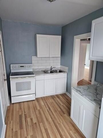 2411 W Grand Street, Detroit, MI 48238
