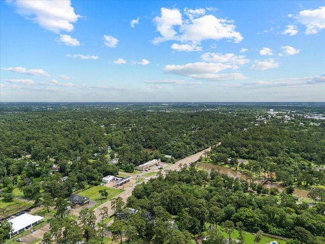 3715 Bayou Circle, Dickinson, TX 77539